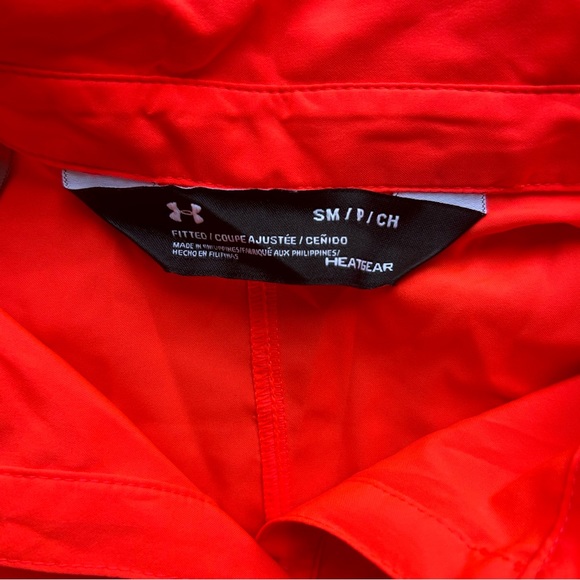 Under Armour HeatGear Sleeveless Button up - Picture 3 of 3